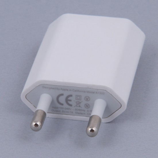 Сетевое зарядное устройство 2 в 1 для iPhone 5/iPad mini/iPod nano7, 1000 mАh, арт.003460