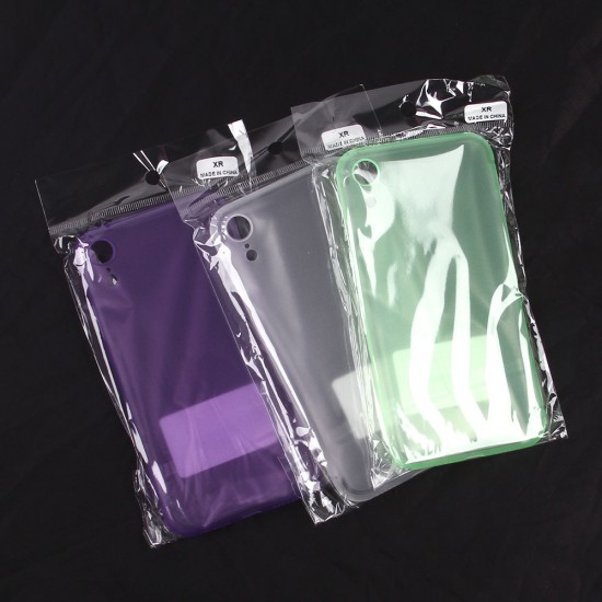 Чехол пластиковый для iPhone XR, арт. 011550