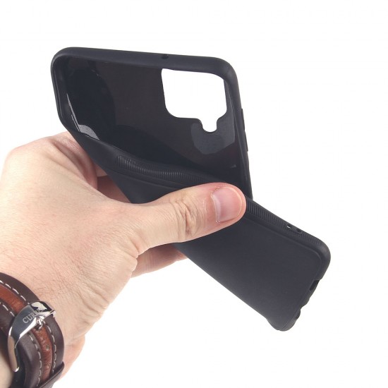 Чехол для Samsung Galaxy A12 черный силиконовый с защитой камеры, арт.012424