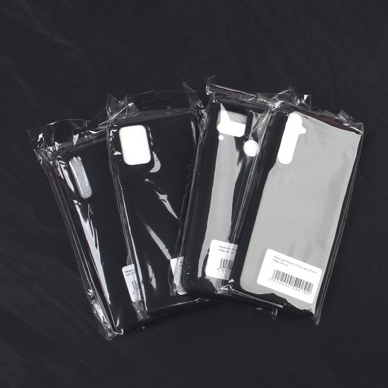 Чехол для Realme 6 черный силиконовый с защитой камеры, арт.012424